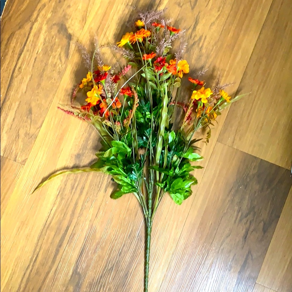 Faux Fall Florals vase‎ decor